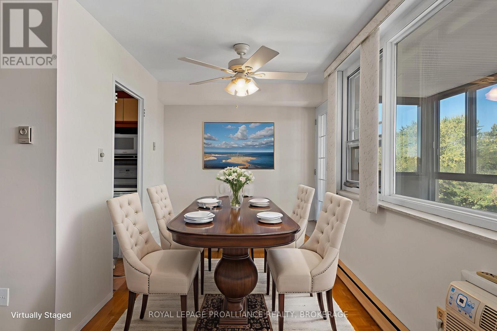 501 - 2 Mowat Avenue, Kingston, Ontario K7M 1K1 - Photo 13 - X12554678