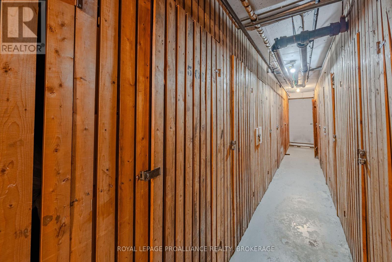 501 - 2 Mowat Avenue, Kingston, Ontario K7M 1K1 - Photo 37 - X12554678