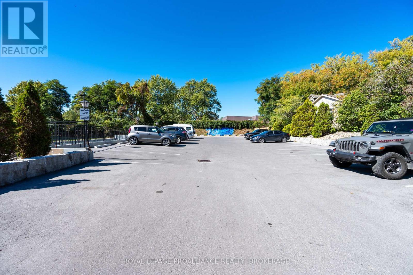 501 - 2 Mowat Avenue, Kingston, Ontario K7M 1K1 - Photo 44 - X12554678