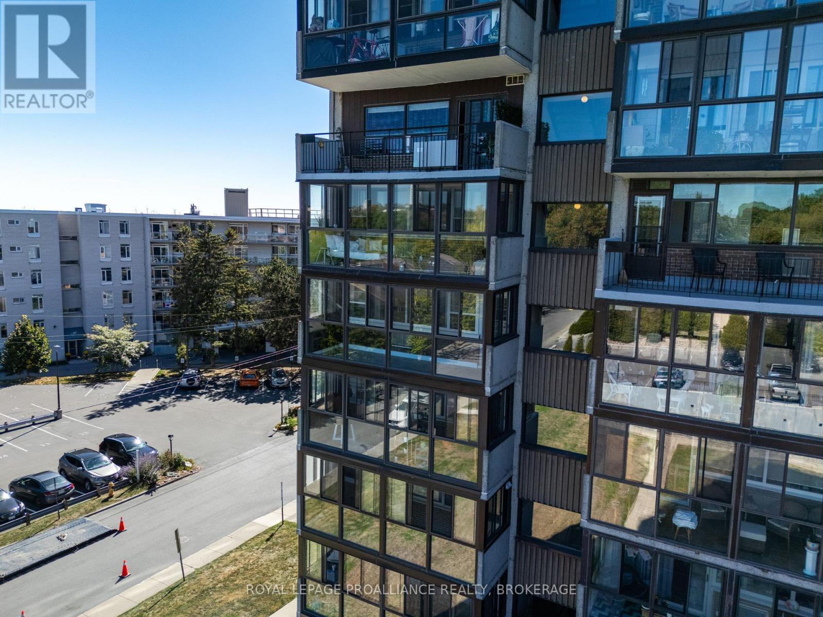 501 - 2 Mowat Avenue, Kingston, Ontario K7M 1K1 - Photo 46 - X12554678