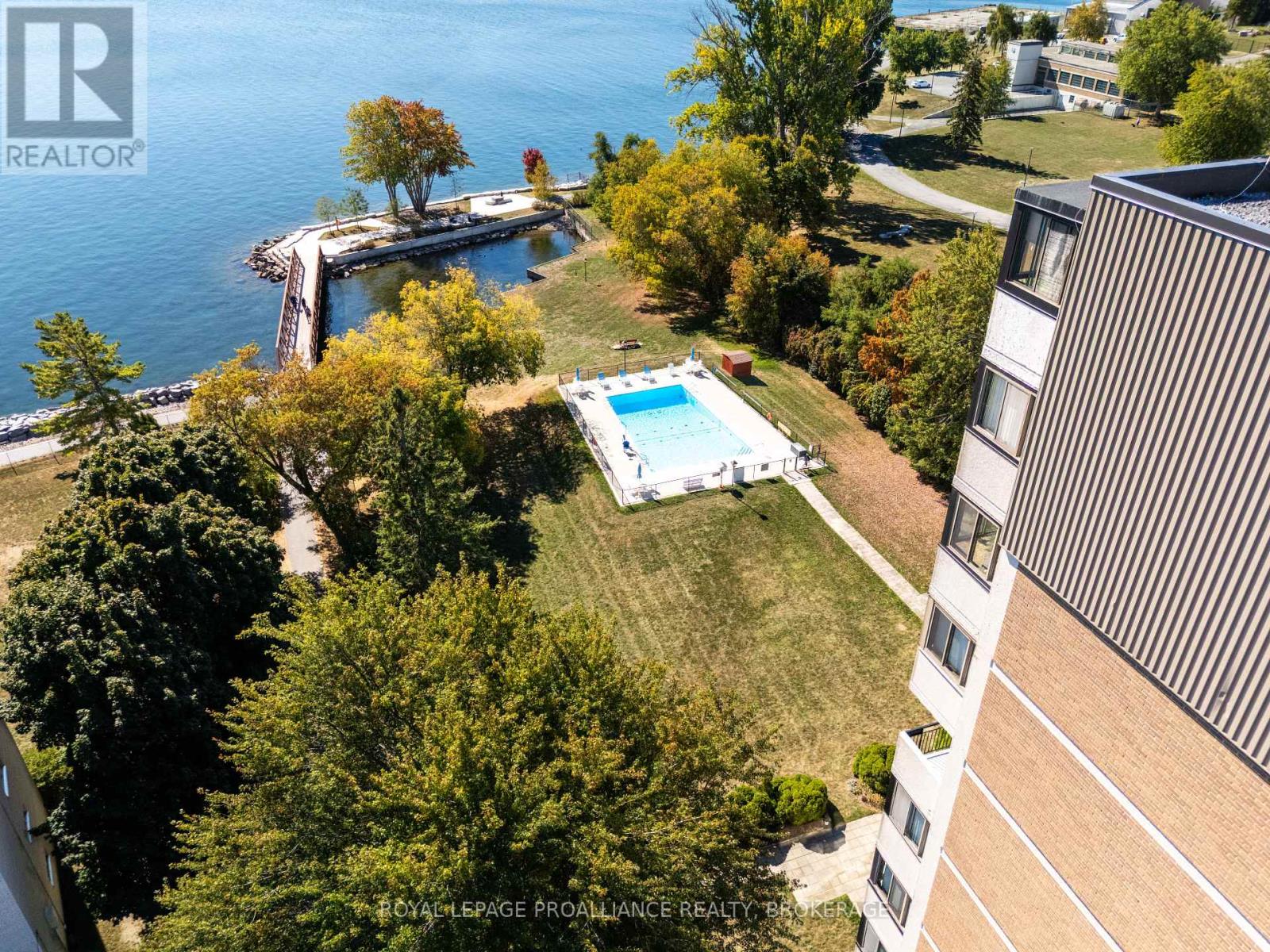 501 - 2 Mowat Avenue, Kingston, Ontario K7M 1K1 - Photo 47 - X12554678