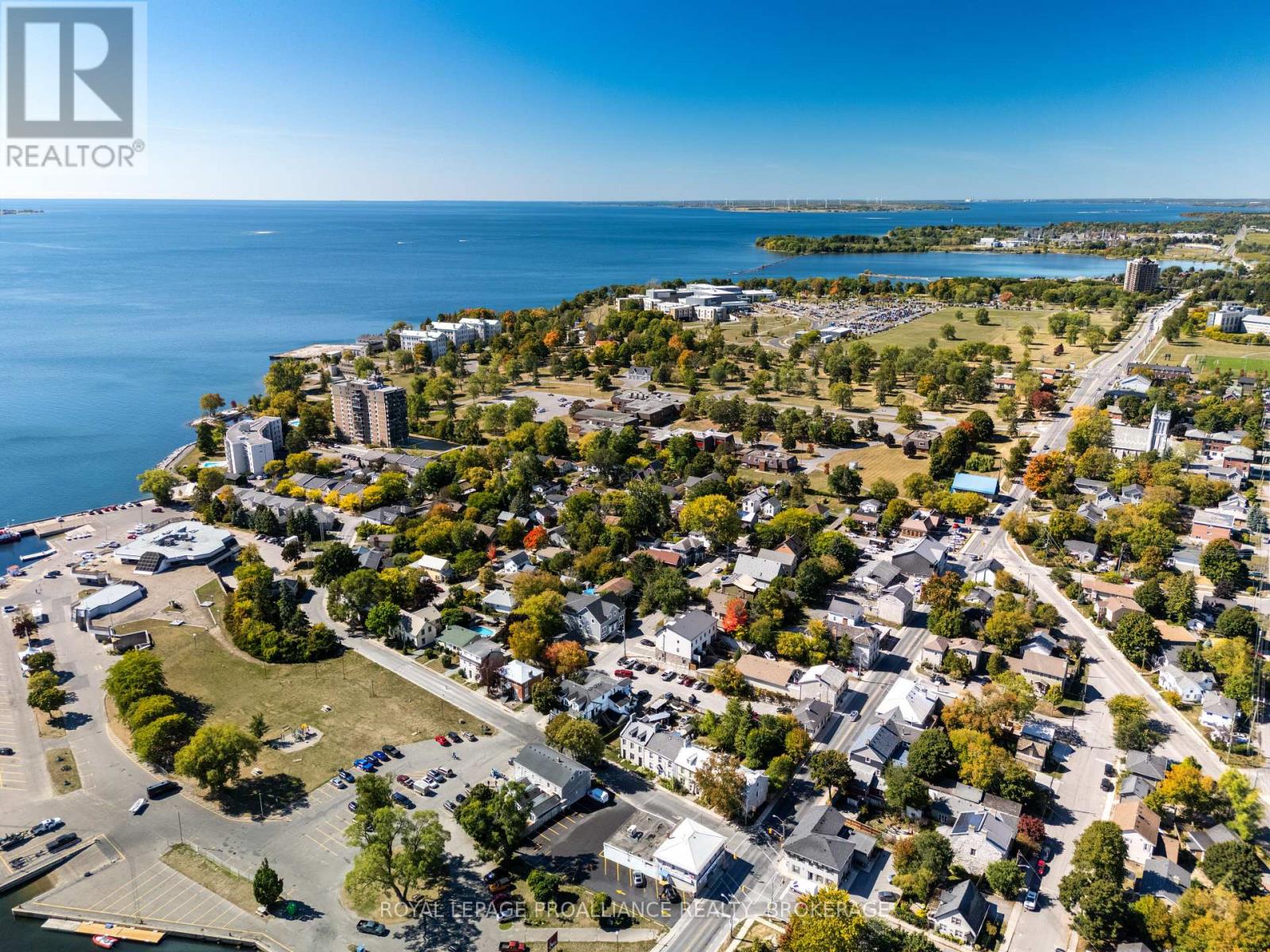 501 - 2 Mowat Avenue, Kingston, Ontario K7M 1K1 - Photo 49 - X12554678