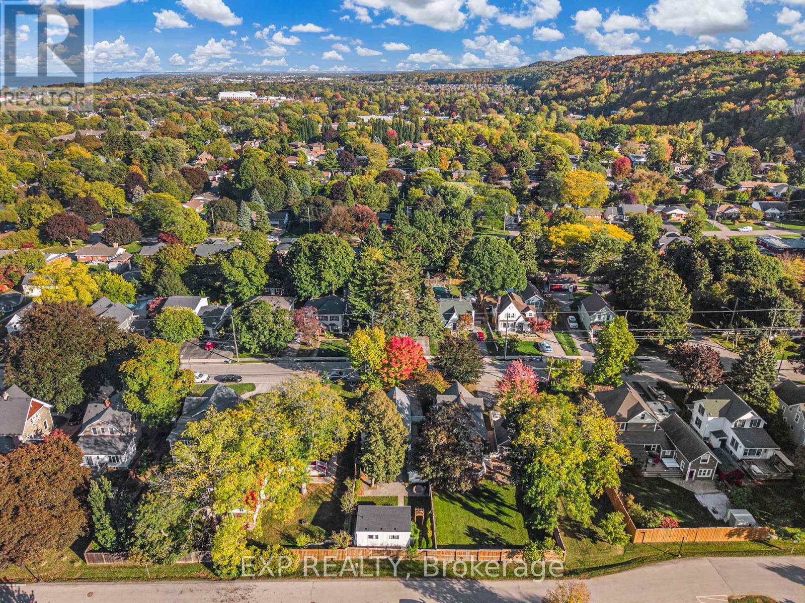 24 Robinson Street S, Grimsby, Ontario  L3M 3C4 - Photo 49 - X12474752