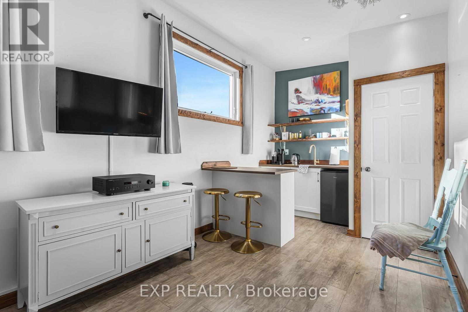 24 Robinson Street S, Grimsby, Ontario  L3M 3C4 - Photo 34 - X12474752