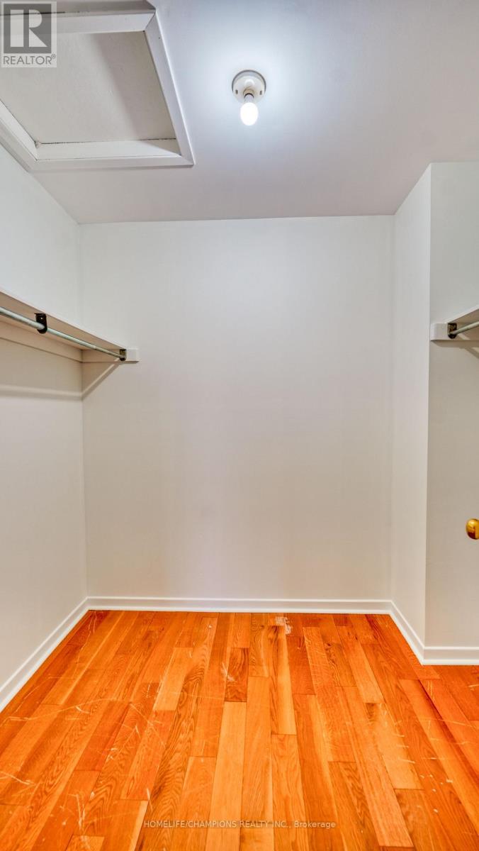 9 Seagrave Crescent, Toronto, Ontario  M1W 3H6 - Photo 21 - E12554604