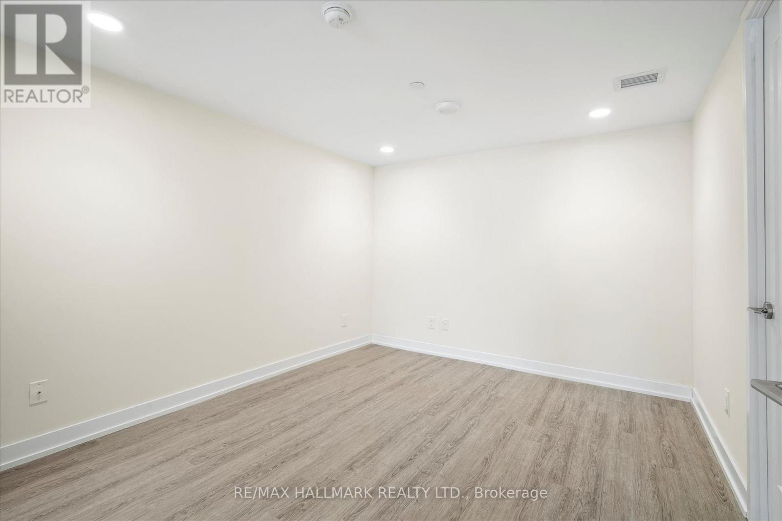 Th9 - 1350 Kingston Road, Toronto, Ontario  M1N 1C8 - Photo 28 - E12554618