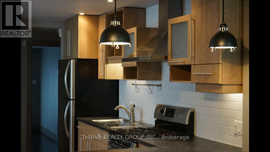 12 Edith Street, London North, Ontario  N6H 2E8 - Photo 4 - X12554932