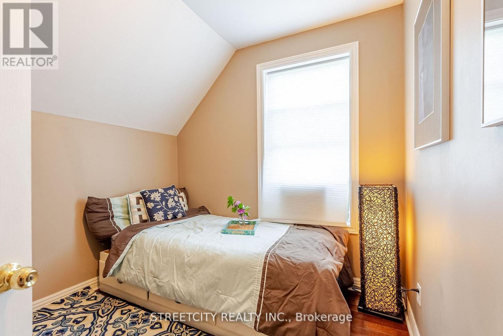 230 Hill Street, London East, Ontario  N6B 1C9 - Photo 14 - X12554940