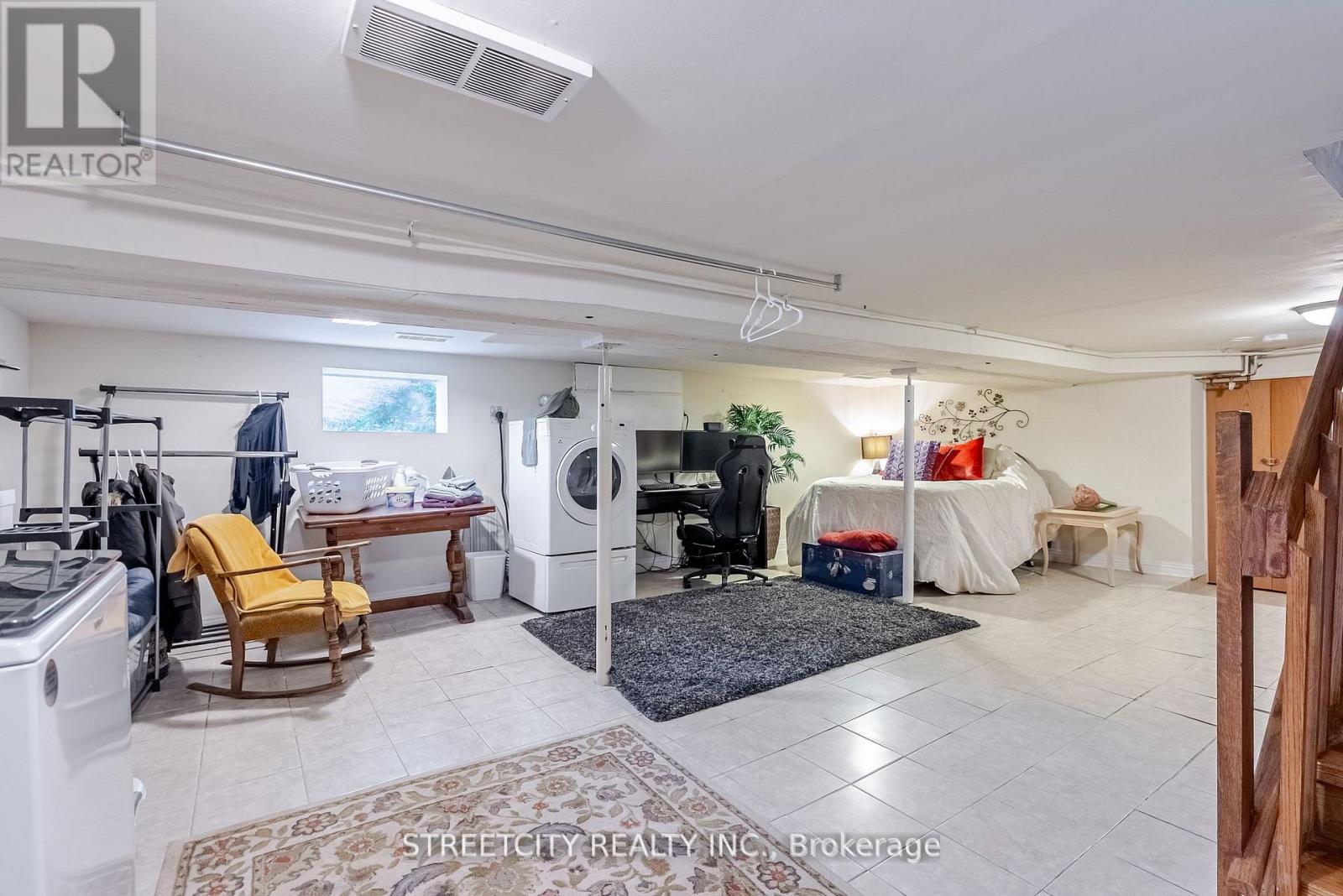 230 Hill Street, London East, Ontario  N6B 1C9 - Photo 17 - X12554940