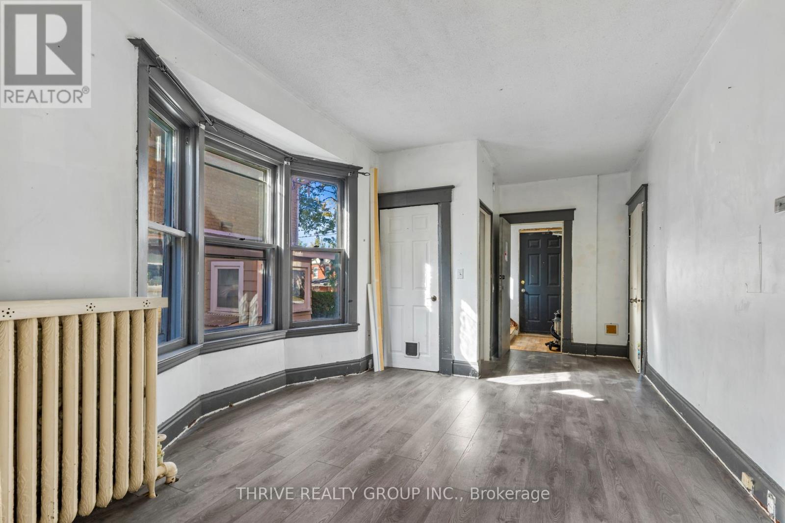 11 Forest Avenue, St. Thomas, Ontario  N5R 2J1 - Photo 6 - X12554988