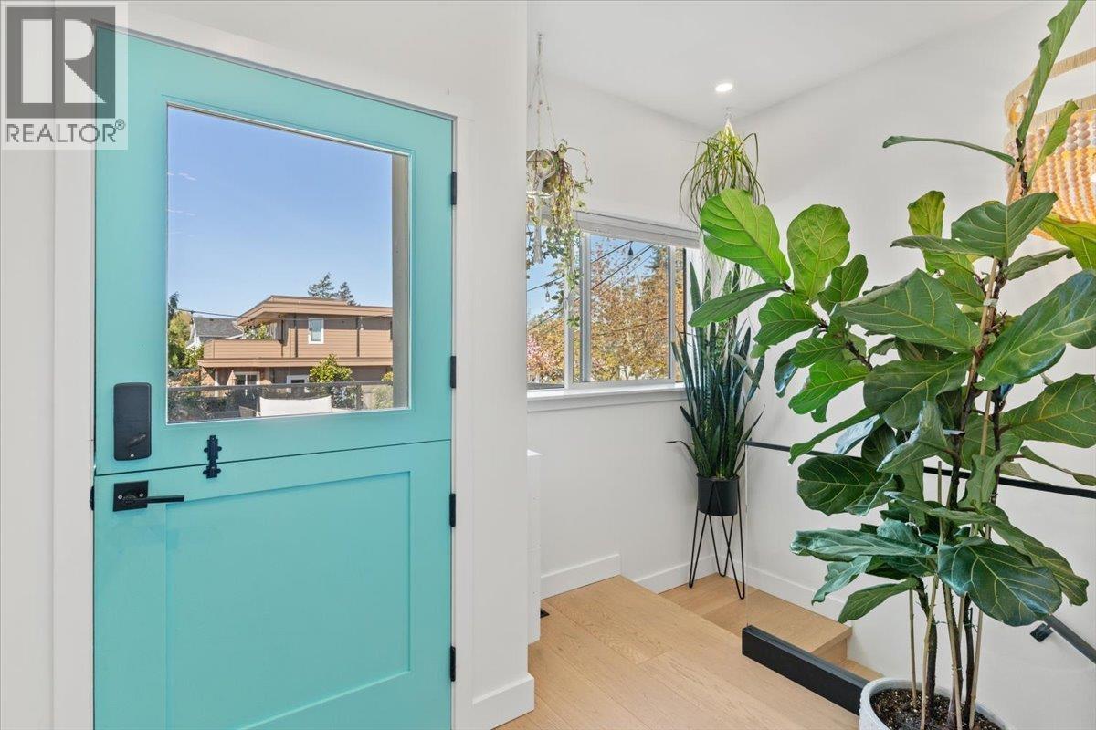 6740 Meredith Place, Delta, British Columbia  V4L 1A4 - Photo 3 - R3058772