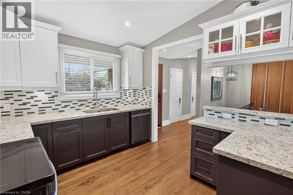 90 Mountain Avenue N, Stoney Creek, Ontario  L8G 3P7 - Photo 12 - 40759719