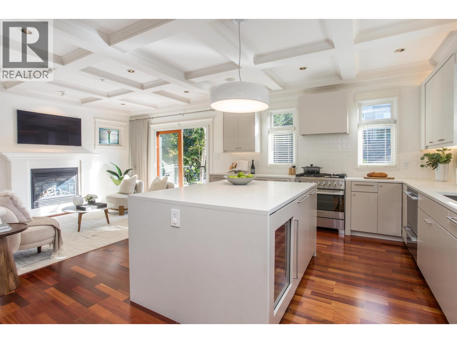 3242 W 3rd Avenue, Vancouver, British Columbia  V6K 1N4 - Photo 12 - R3055205