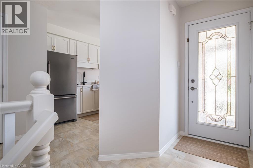 2926 Addison Street, Burlington, Ontario L7M 4K4 - Photo 5 - 40774369