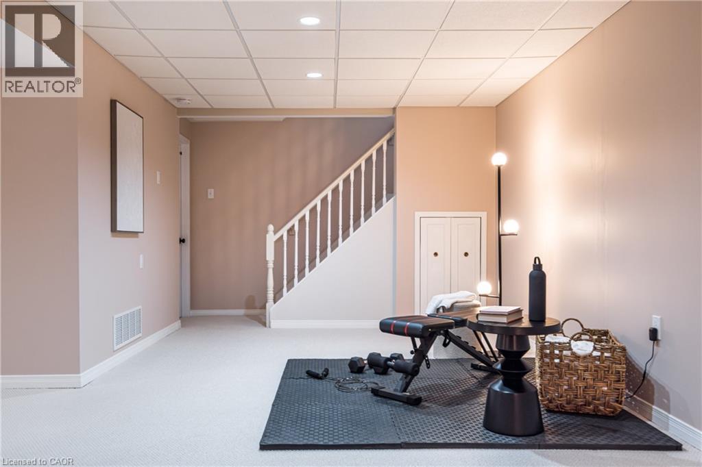 2926 Addison Street, Burlington, Ontario L7M 4K4 - Photo 30 - 40774369