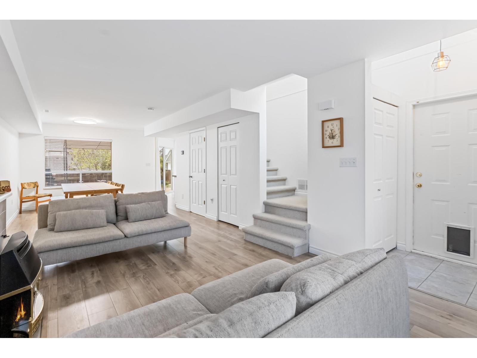 30 32361 Mcrae Avenue, Mission, British Columbia  V2V 4X7 - Photo 3 - R3068029