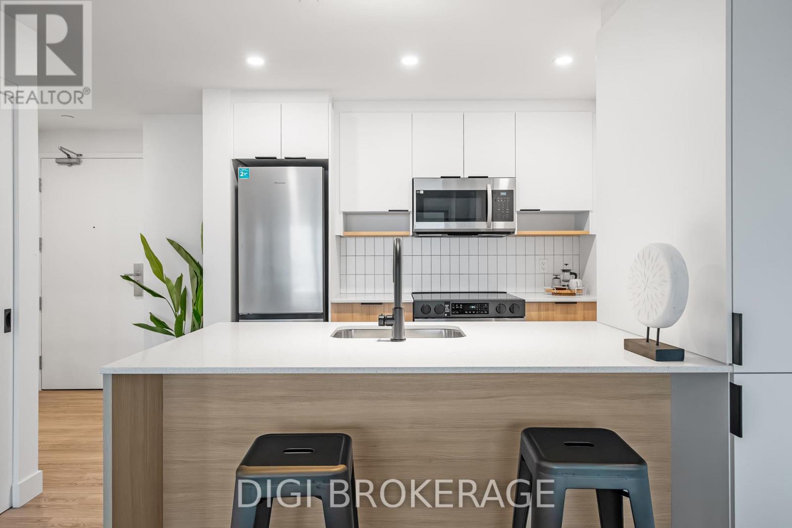 3005 - 1240 Cummings Avenue, Ottawa, Ontario  K1J 0E3 - Photo 11 - X12554764