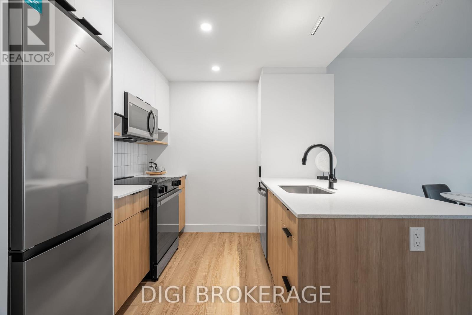 3005 - 1240 Cummings Avenue, Ottawa, Ontario  K1J 0E3 - Photo 7 - X12554764