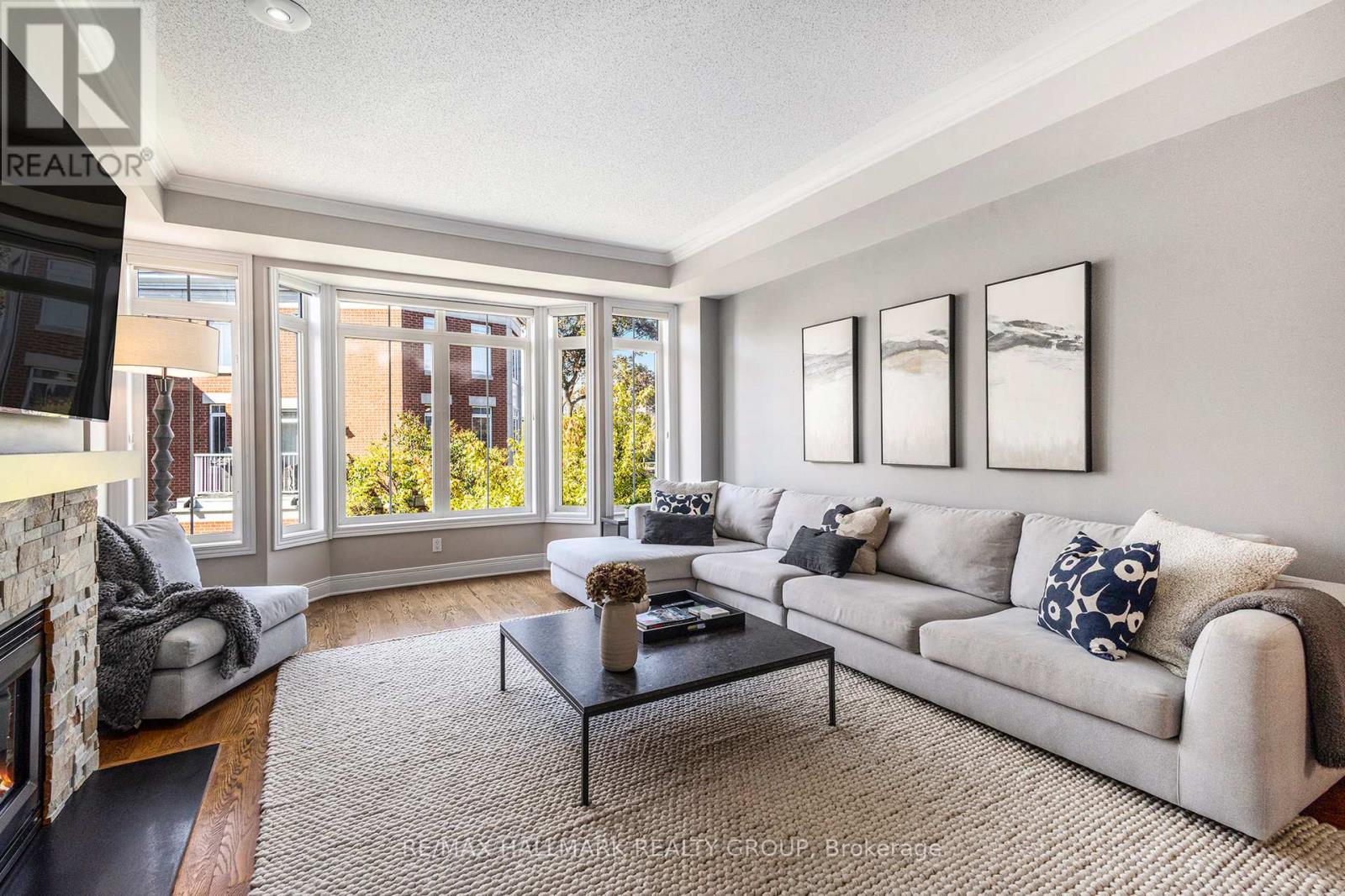 56 Kings Landing Private, Ottawa, Ontario  K1S 5P8 - Photo 10 - X12554832