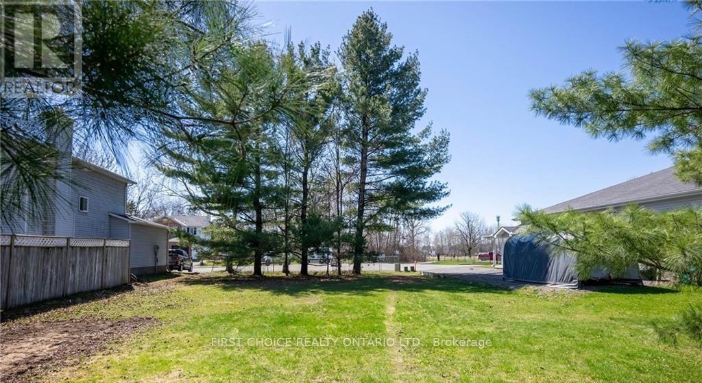 1547 Vercheres Street, Ottawa, Ontario  K1C 7C7 - Photo 29 - X12554892