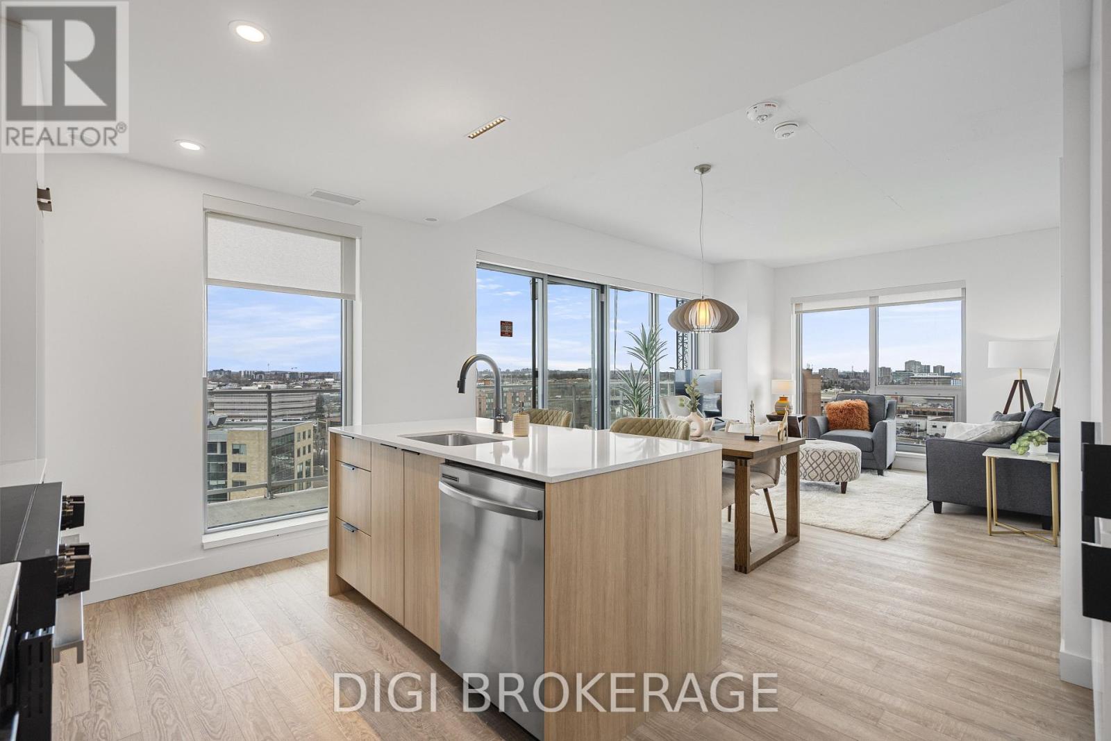 207 - 1240 Cummings Avenue, Ottawa, Ontario  K1J 0E3 - Photo 7 - X12554912