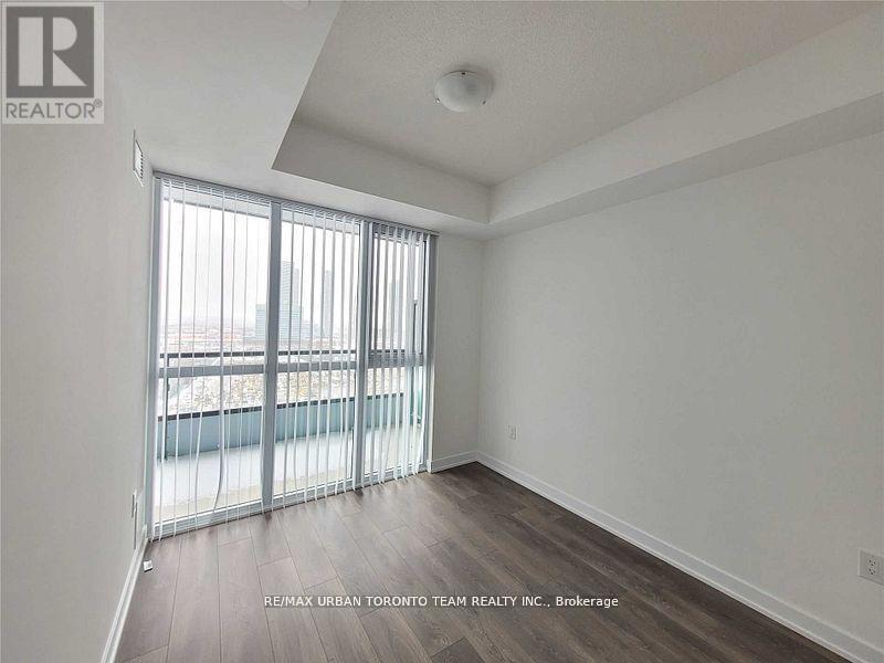 1712 - 10 Honeycrisp Crescent, Vaughan, Ontario  L4K 0M7 - Photo 6 - N12554542