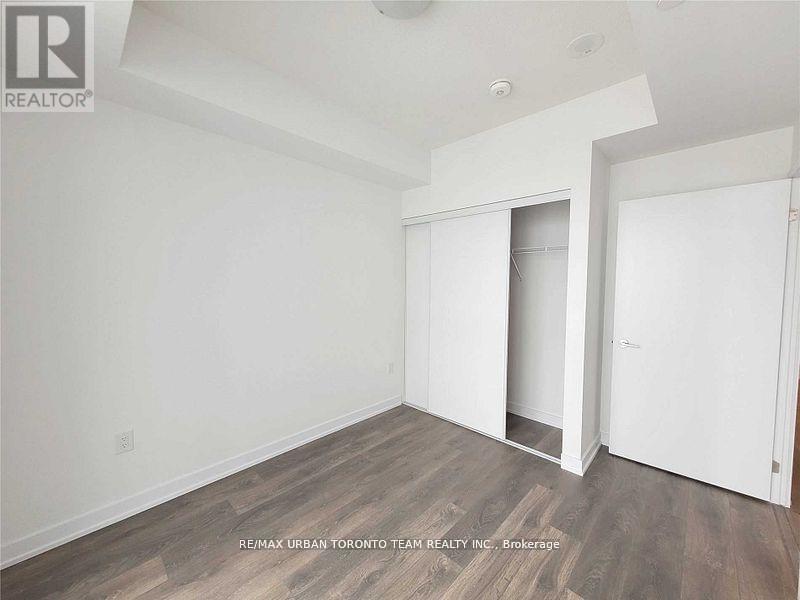 1712 - 10 Honeycrisp Crescent, Vaughan, Ontario  L4K 0M7 - Photo 8 - N12554542