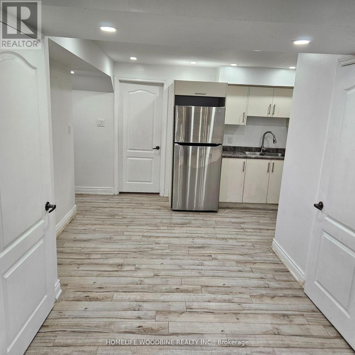 109 Josephine Road, Vaughan, Ontario  L4H 0N6 - Photo 5 - N12554556