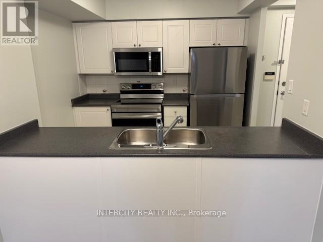 304 - 250 Pine Grove Road, Vaughan, Ontario  L4L 9M6 - Photo 4 - N12554626