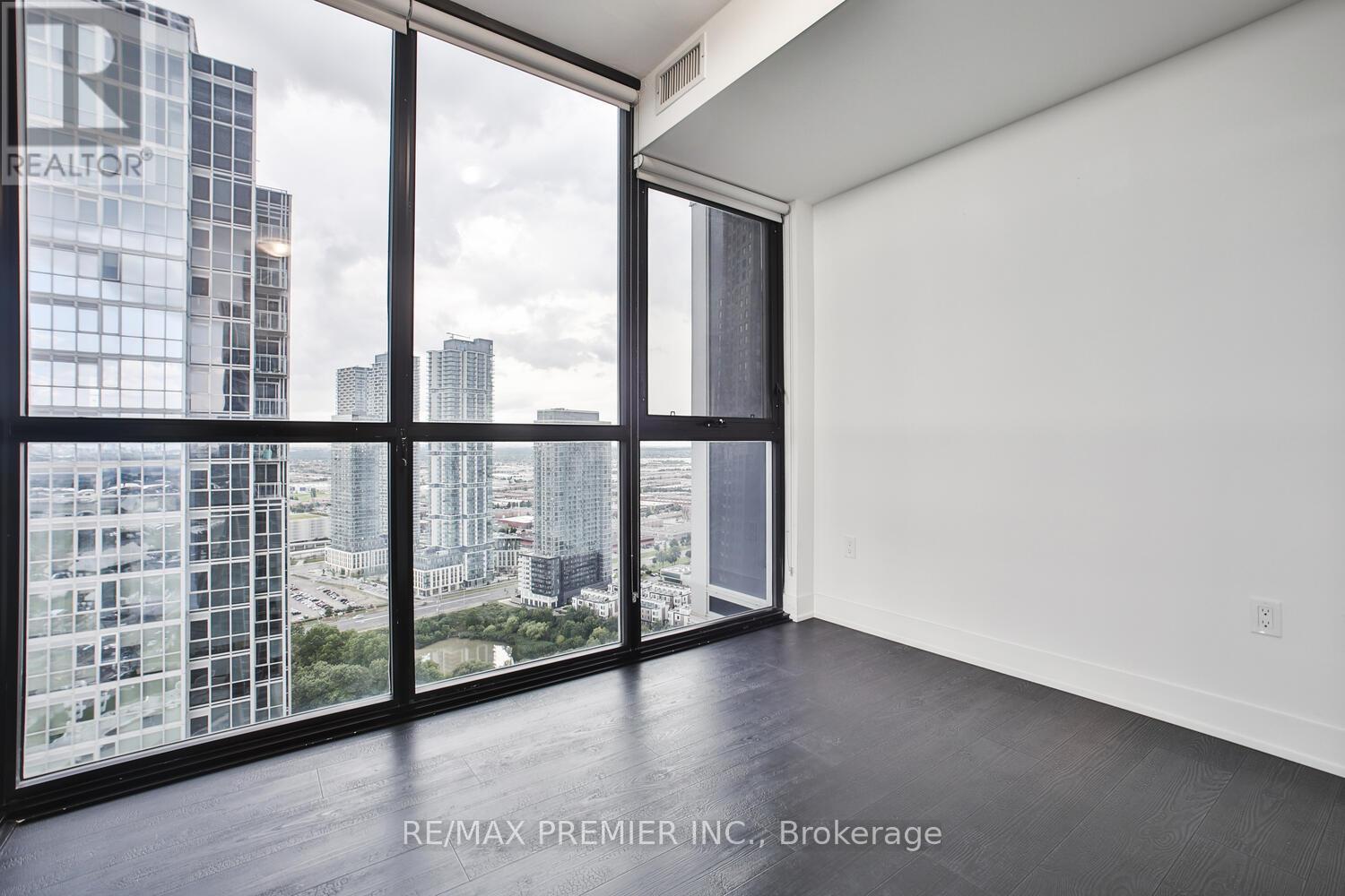 3203 - 2908 Highway 7 Road, Vaughan, Ontario  L4K 0K5 - Photo 19 - N12554660