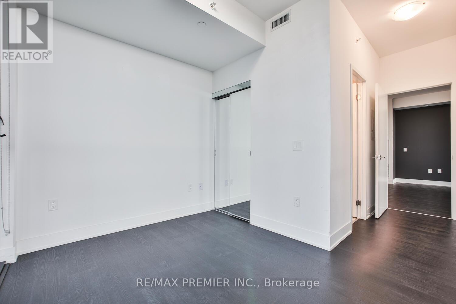 3203 - 2908 Highway 7 Road, Vaughan, Ontario  L4K 0K5 - Photo 22 - N12554660