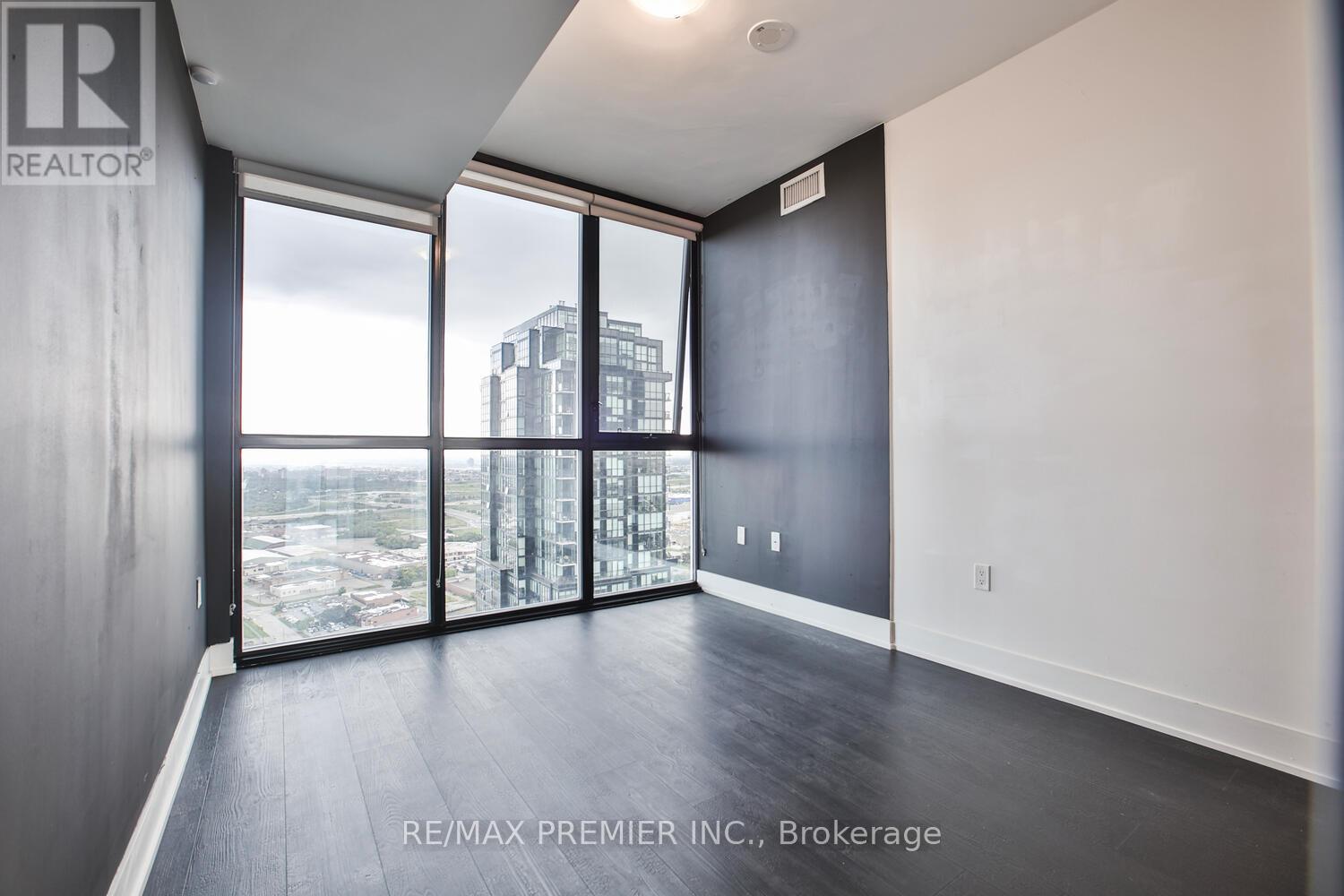 3203 - 2908 Highway 7 Road, Vaughan, Ontario  L4K 0K5 - Photo 26 - N12554660