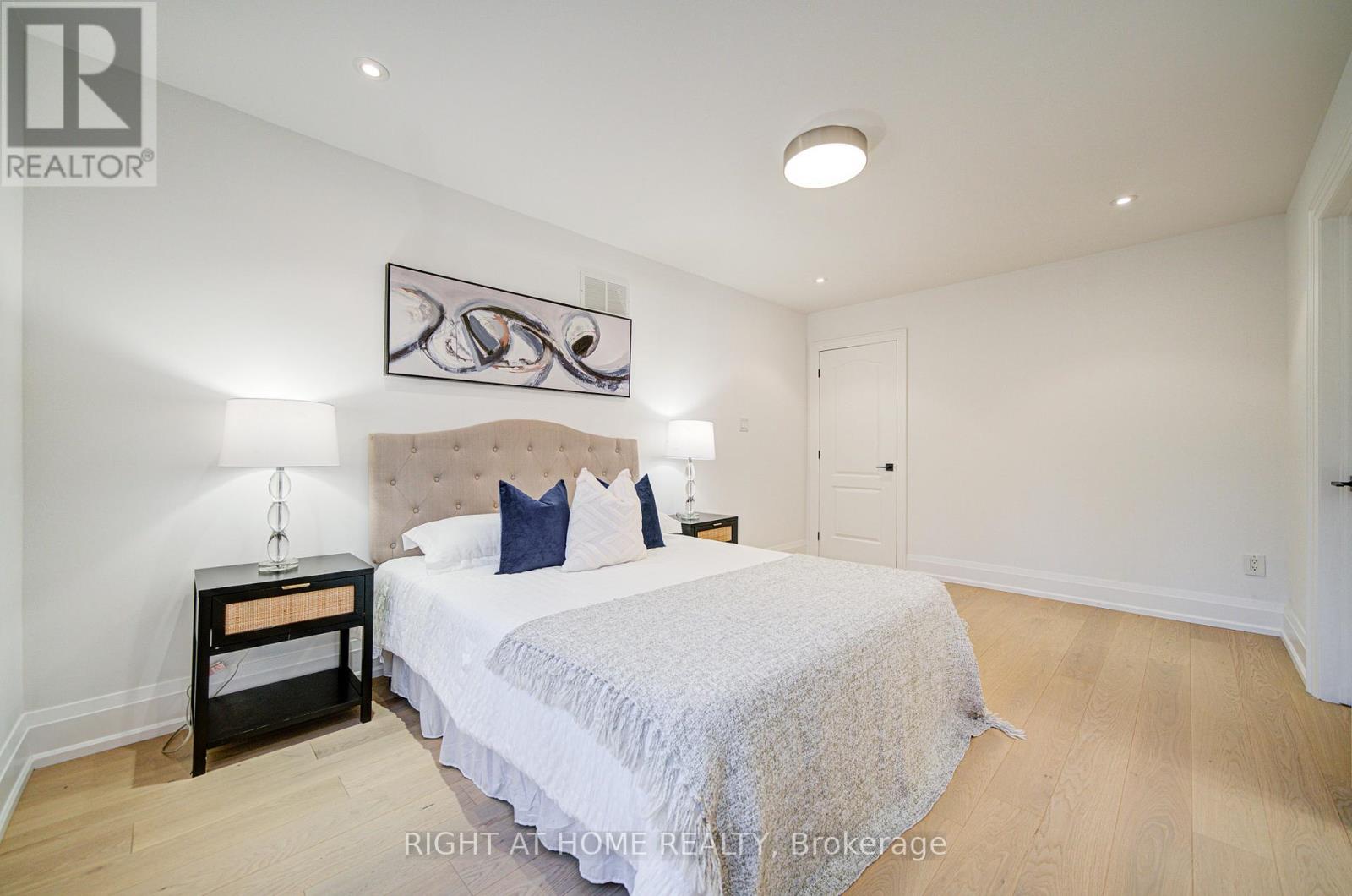 125 Kingsdale Avenue, Toronto, Ontario  M2N 3W5 - Photo 31 - C12459254