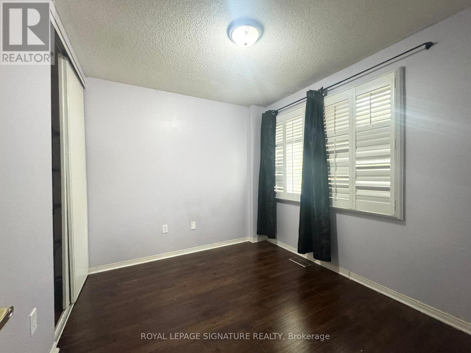 Upper - 13 Southwell Place, Brampton, Ontario  L6Z 4S8 - Photo 19 - W12500660