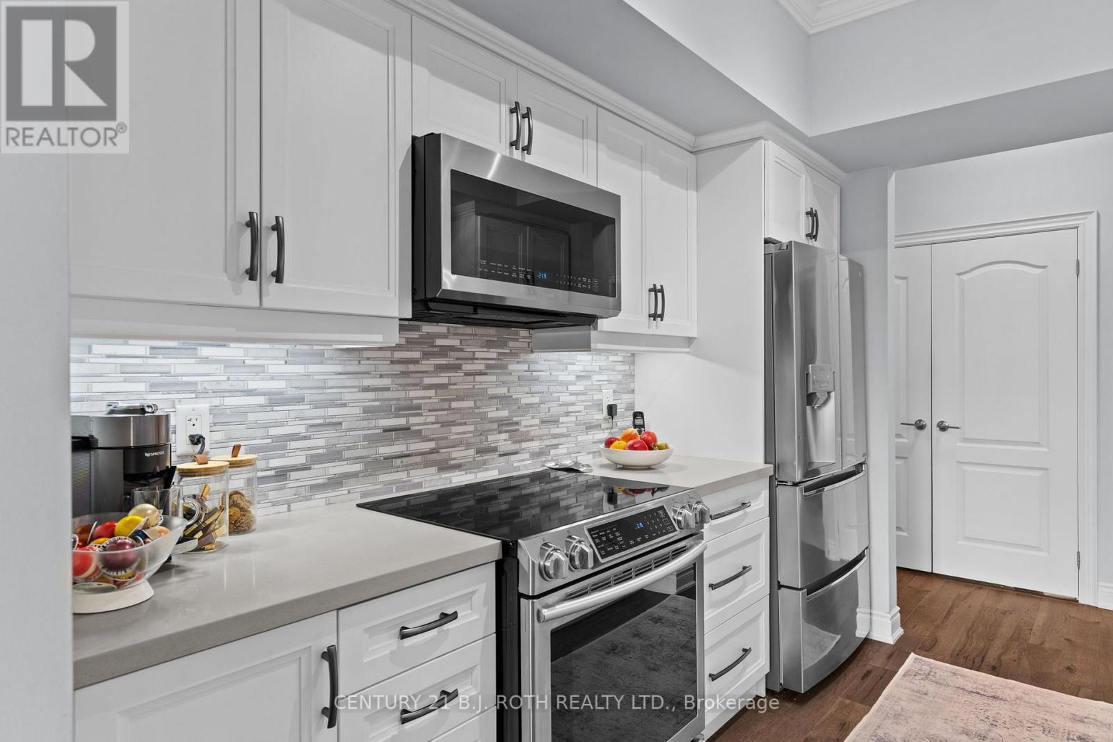 412 - 44 Ferndale Drive S, Barrie (Ardagh), Ontario L4N 2V1 - Photo 11 - S12554584