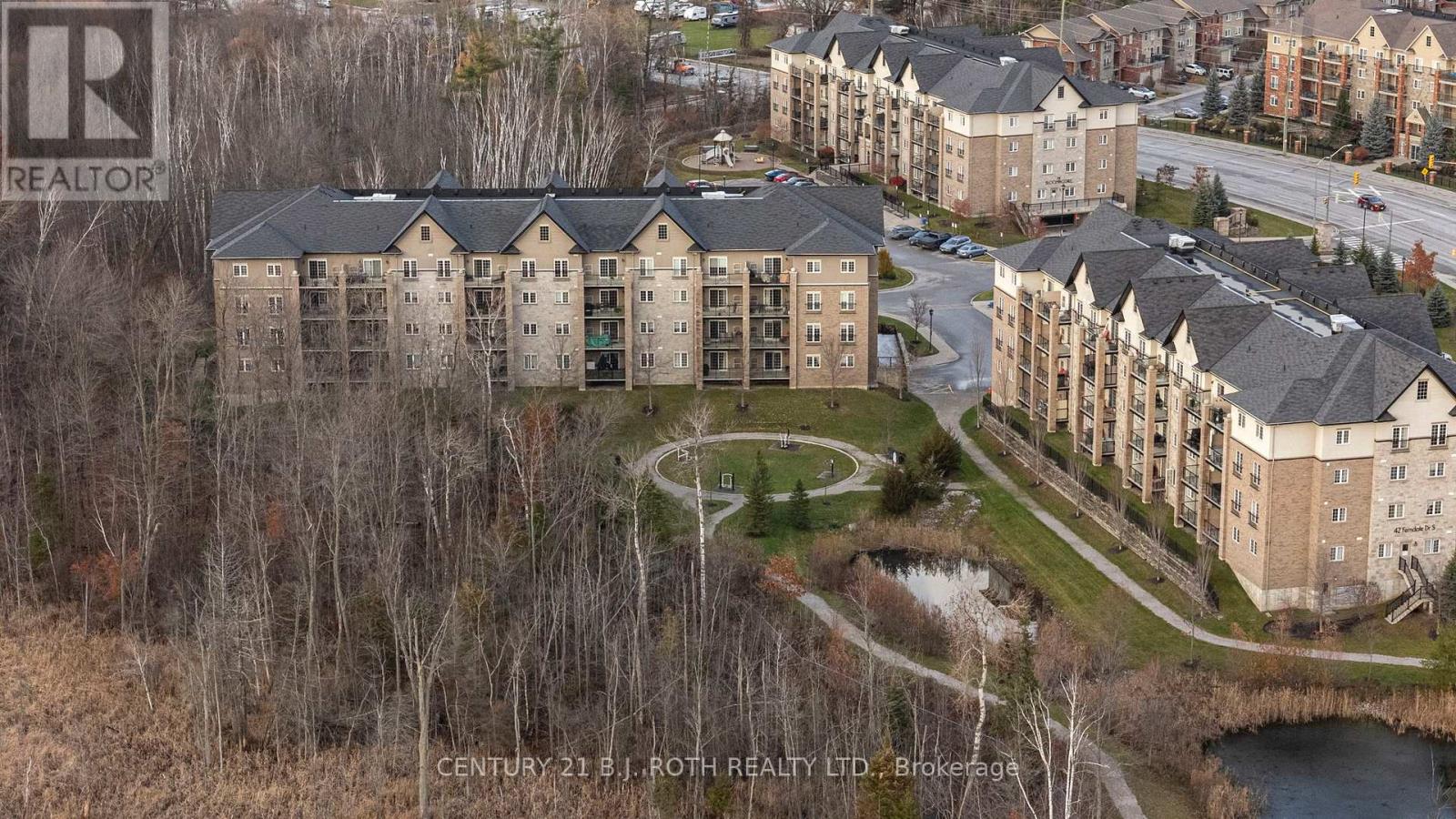 412 - 44 Ferndale Drive S, Barrie (Ardagh), Ontario L4N 2V1 - Photo 29 - S12554584