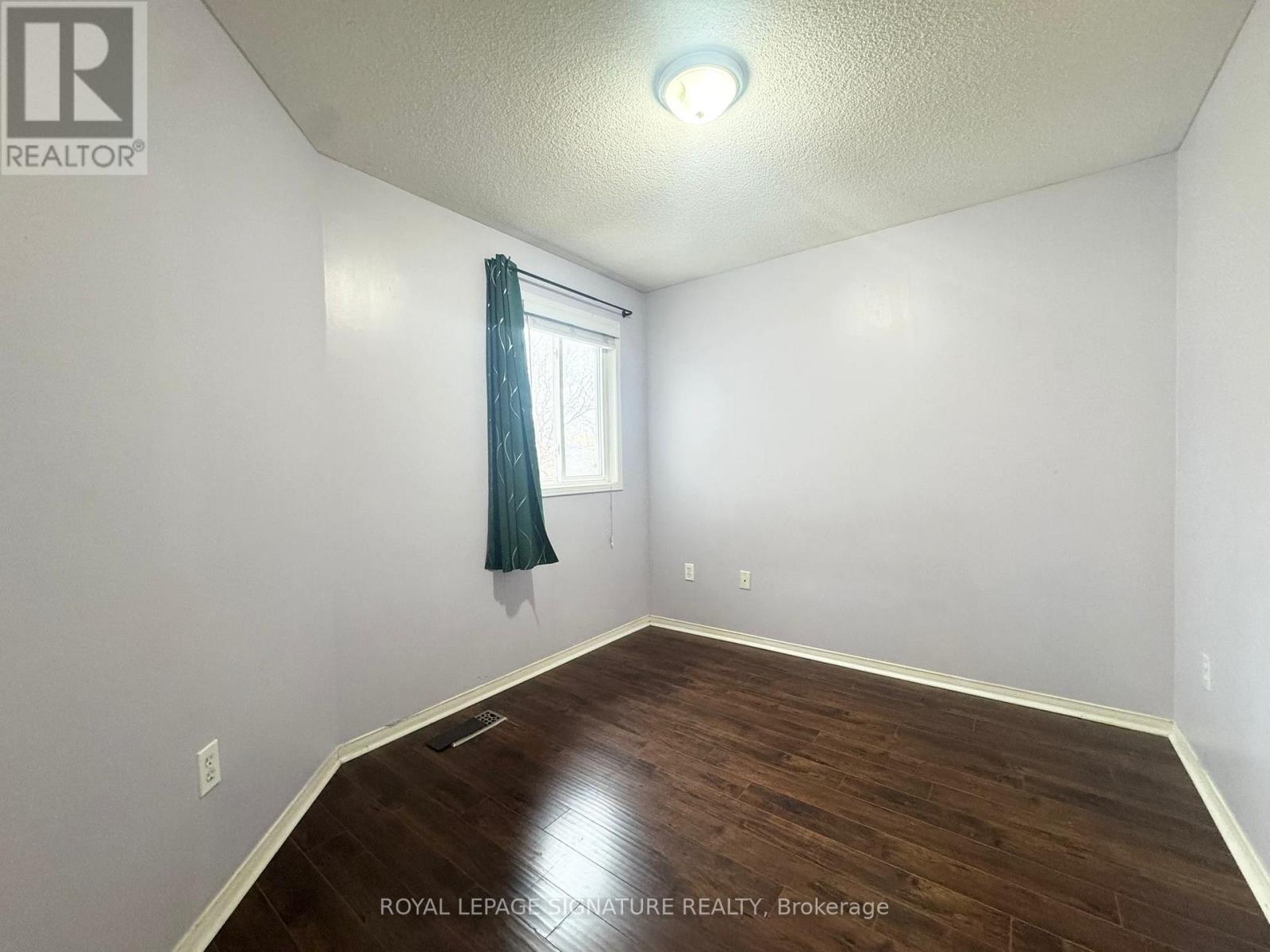 Upper - 13 Southwell Place, Brampton, Ontario  L6Z 4S8 - Photo 16 - W12500660