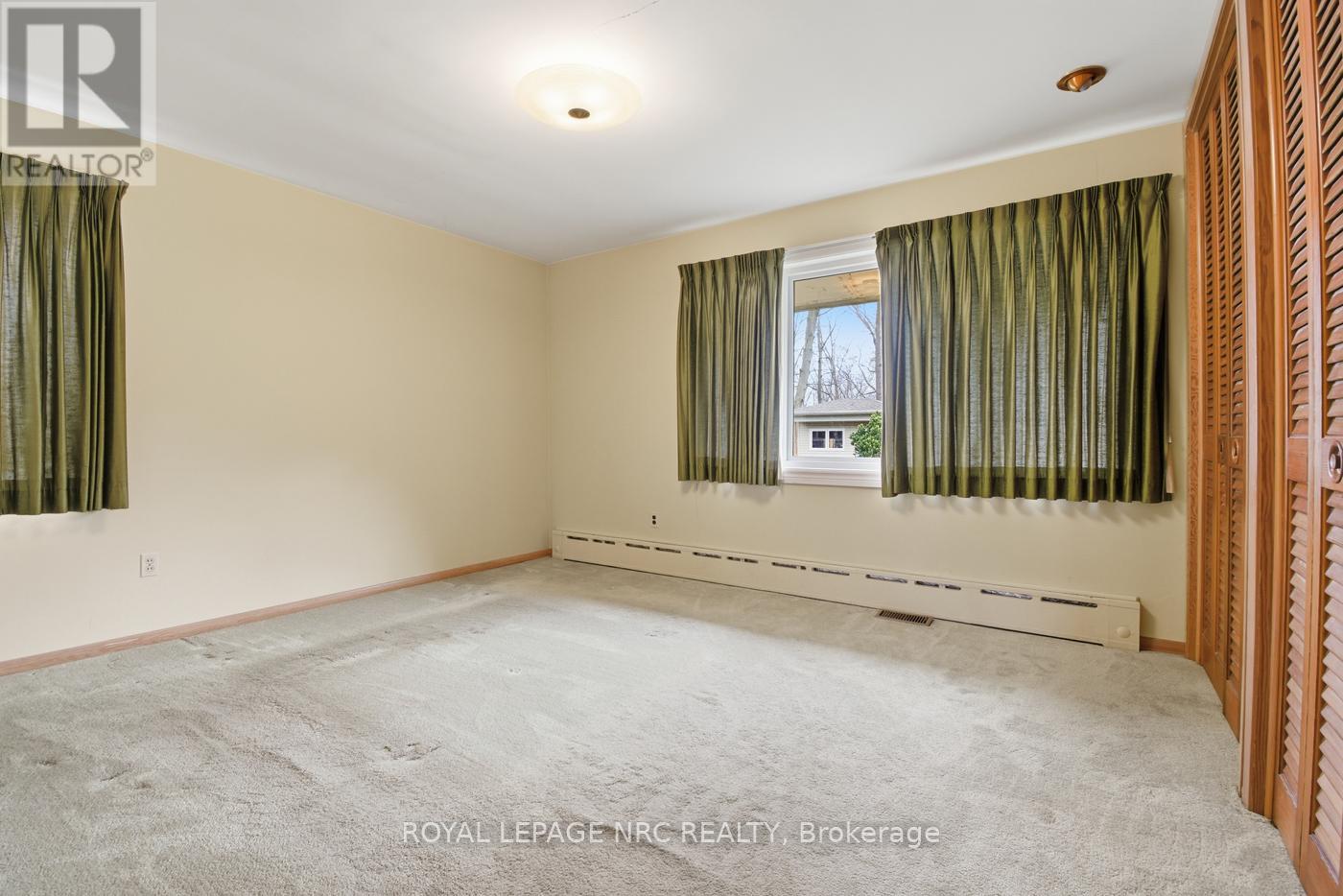 202 Woodside Drive, St. Catharines, Ontario L2T 1X6 - Photo 24 - X12554696