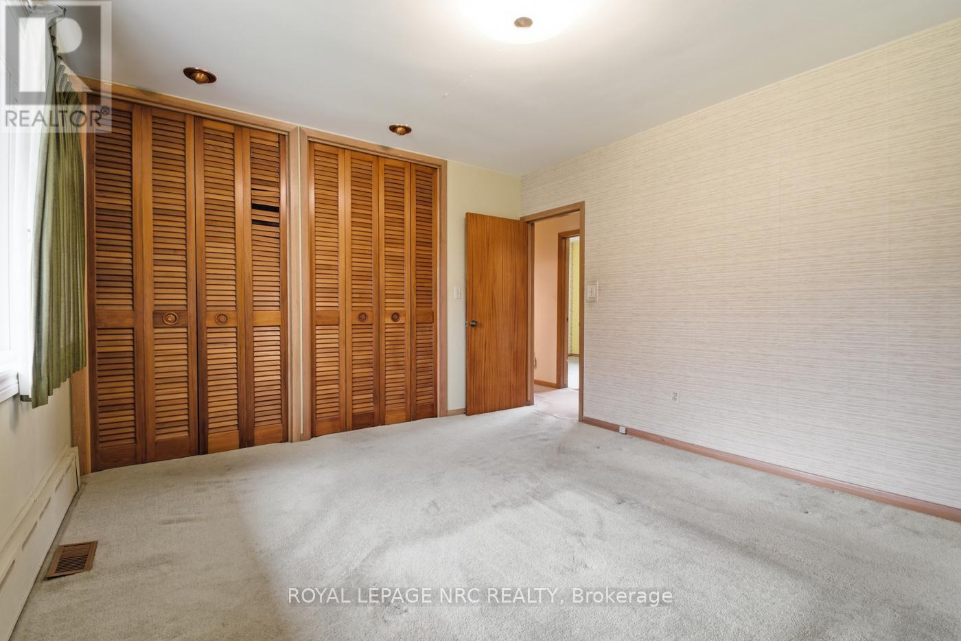 202 Woodside Drive, St. Catharines, Ontario L2T 1X6 - Photo 25 - X12554696