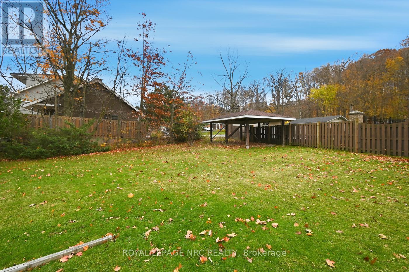 202 Woodside Drive, St. Catharines, Ontario L2T 1X6 - Photo 41 - X12554696