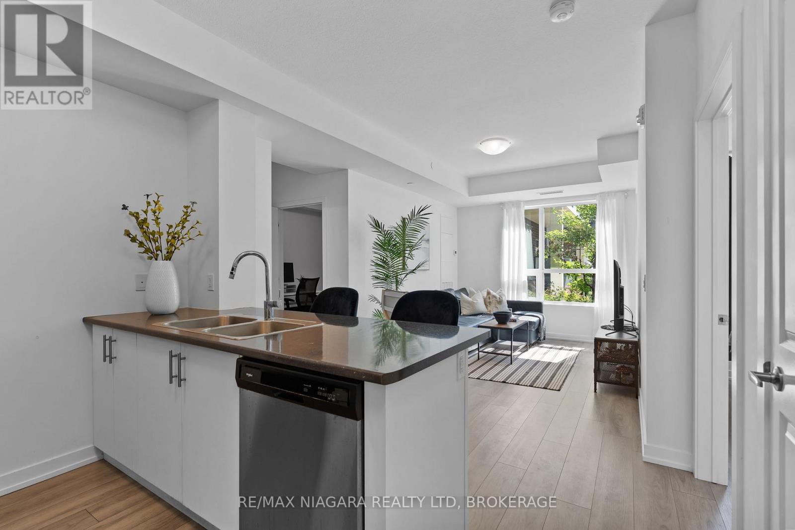 131 - 5055 Greenlane Road, Lincoln, Ontario  L3J 2J3 - Photo 7 - X12554842