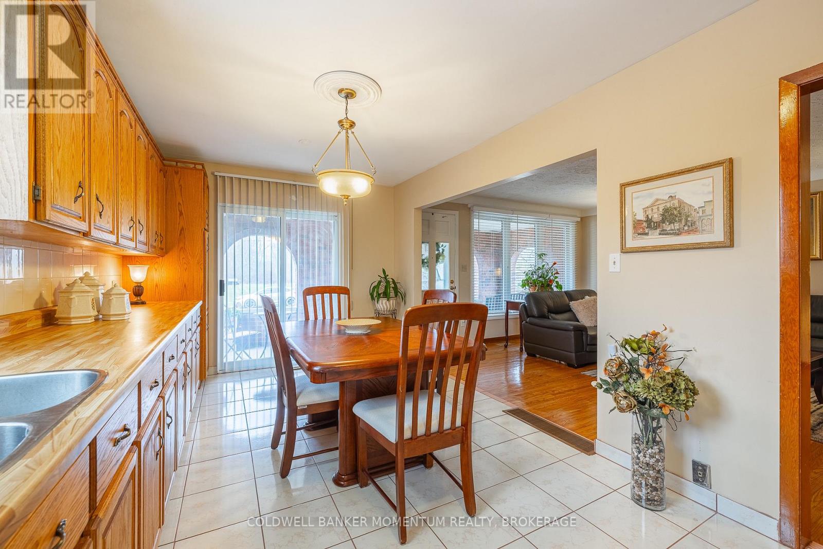 47 Kilgour Avenue, Welland, Ontario  L3C 2P8 - Photo 13 - X12554880