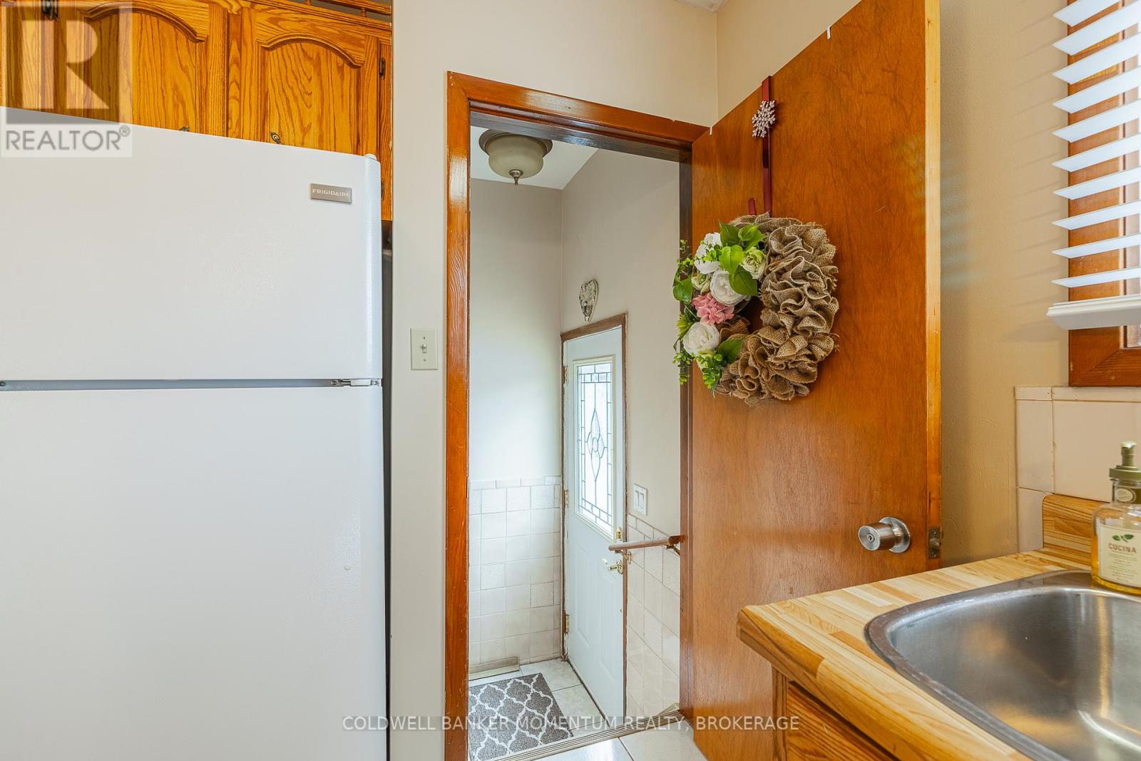 47 Kilgour Avenue, Welland, Ontario  L3C 2P8 - Photo 25 - X12554880