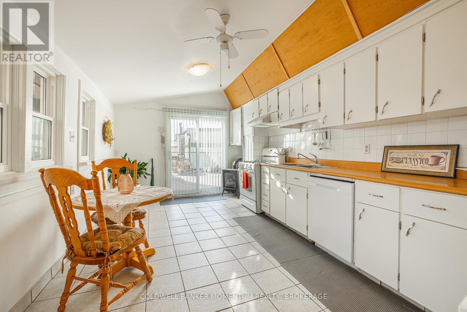 47 Kilgour Avenue, Welland, Ontario  L3C 2P8 - Photo 35 - X12554880