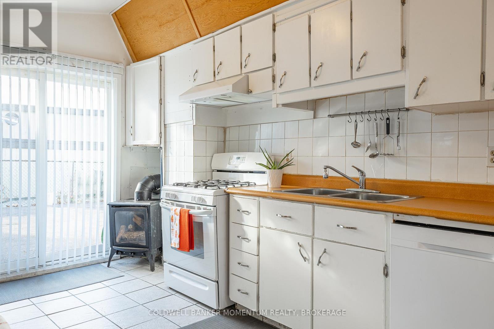 47 Kilgour Avenue, Welland, Ontario  L3C 2P8 - Photo 37 - X12554880