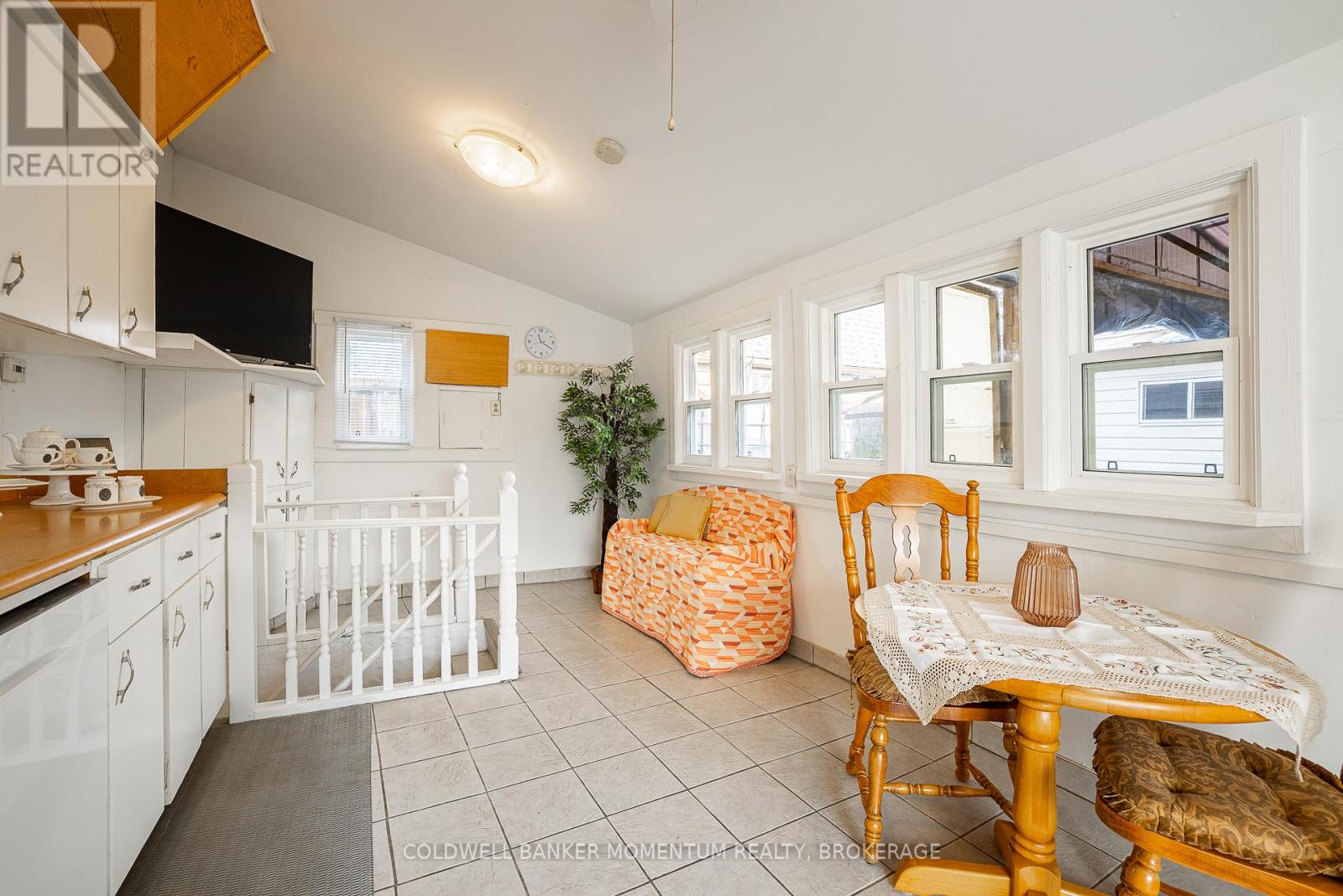 47 Kilgour Avenue, Welland, Ontario  L3C 2P8 - Photo 38 - X12554880