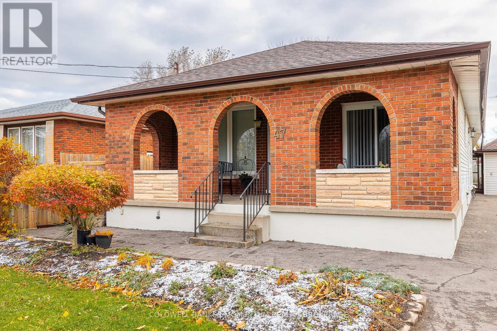 47 Kilgour Avenue, Welland, Ontario  L3C 2P8 - Photo 4 - X12554880