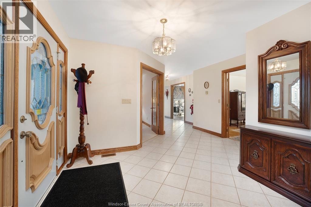 3525 Baseline Road, Windsor, Ontario N8V 0A2 - Photo 35 - 25028983