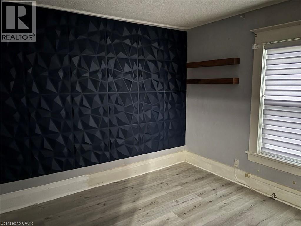 4789 Saint Clair Avenue, Niagara Falls, Ontario  L2E 3T2 - Photo 18 - 40789026