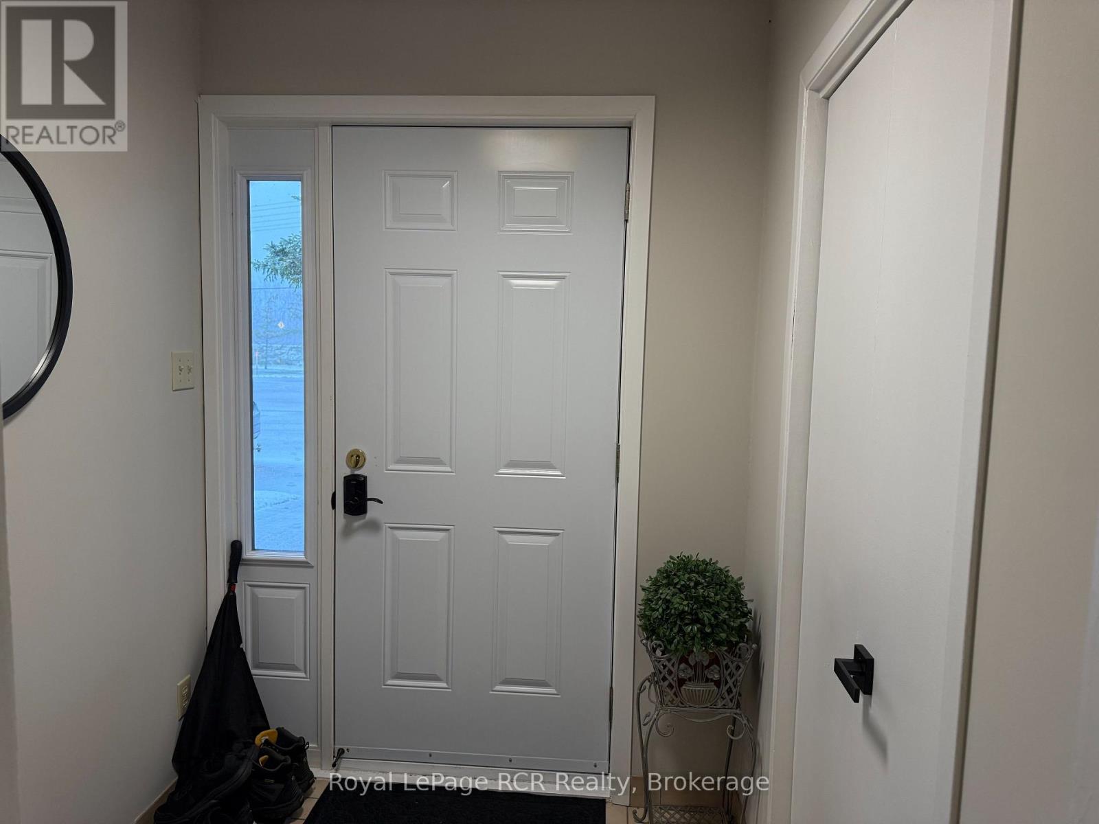 2 - 2 Trafalgar Road, Collingwood, Ontario  L9Y 5G4 - Photo 2 - S12554722